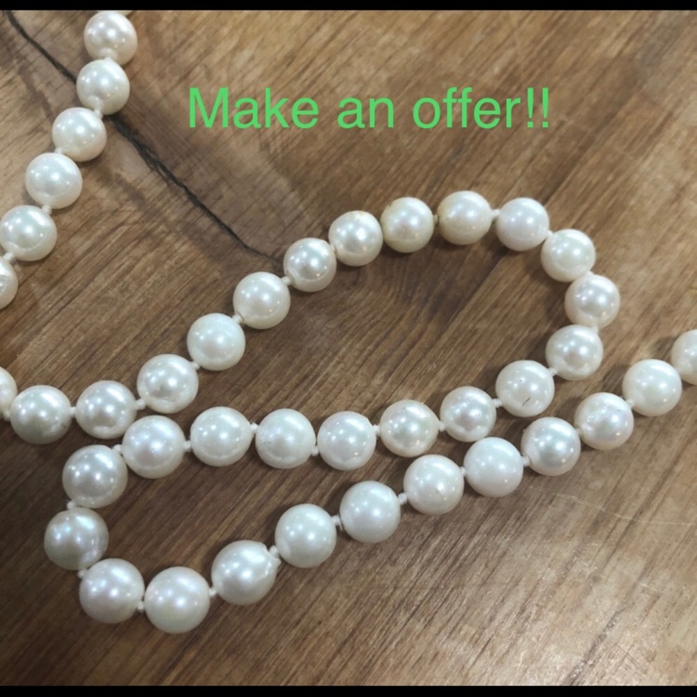 Make an offer!! Genuine Pearl necklace, 24”
